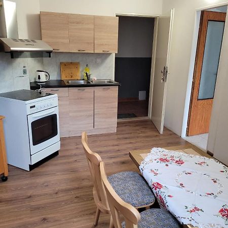 Studentska Apartments Karlovy Vary Extérieur photo